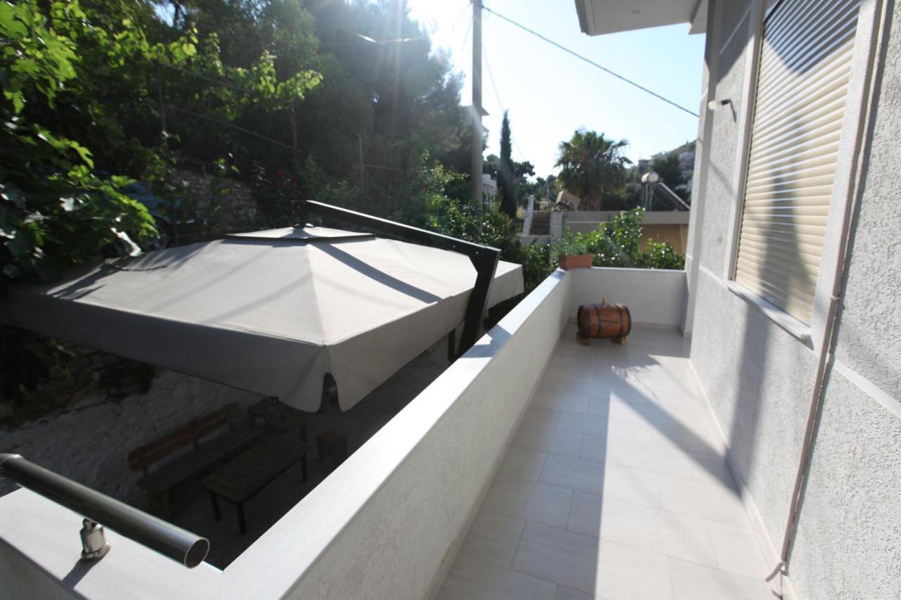 Mane Apartments Sarandë Buitenkant foto