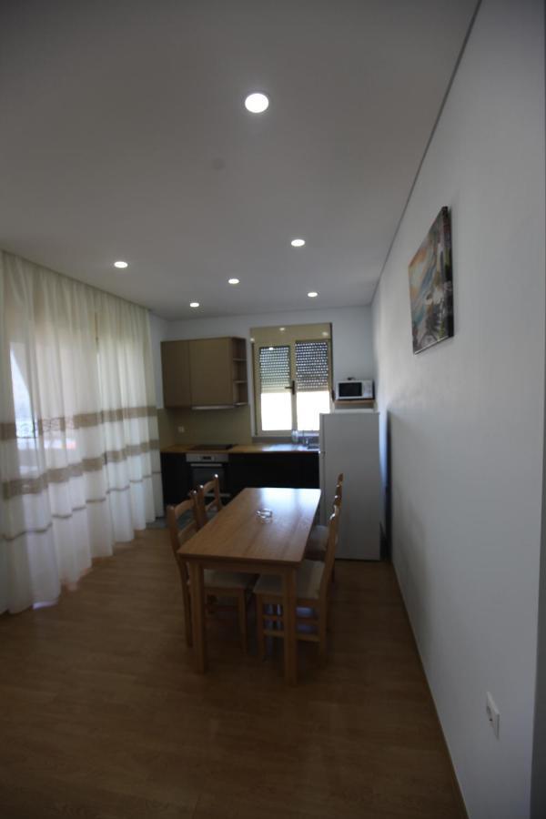 Mane Apartments Sarandë Buitenkant foto