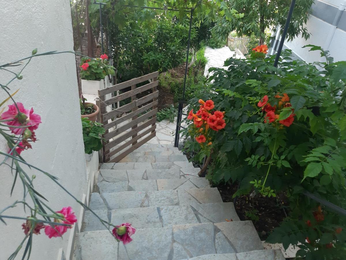 Mane Apartments Sarandë Buitenkant foto