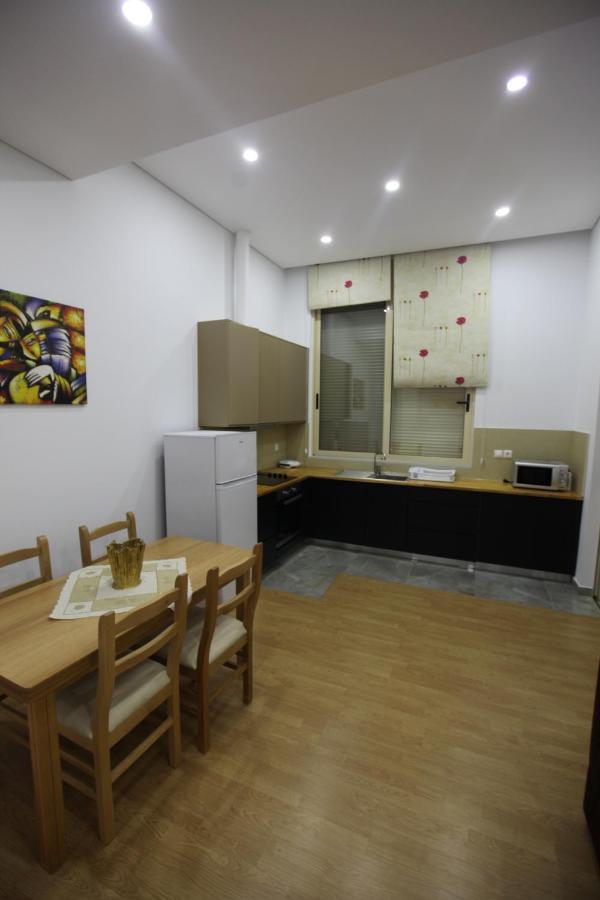 Mane Apartments Sarandë Buitenkant foto